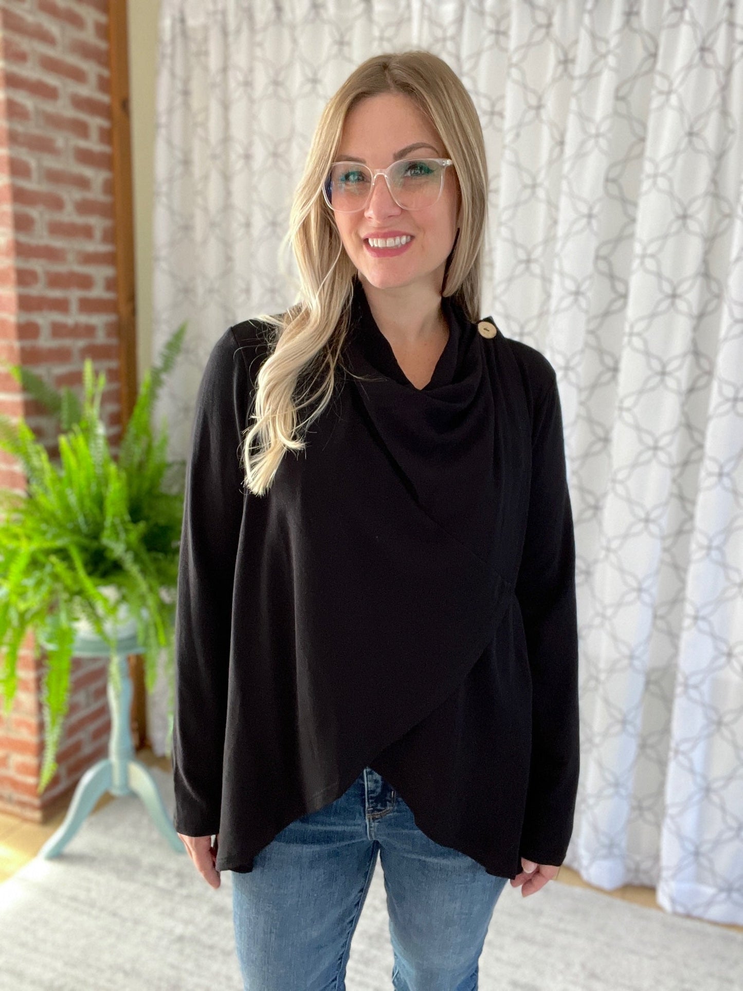 Love Story Cardigan in Black