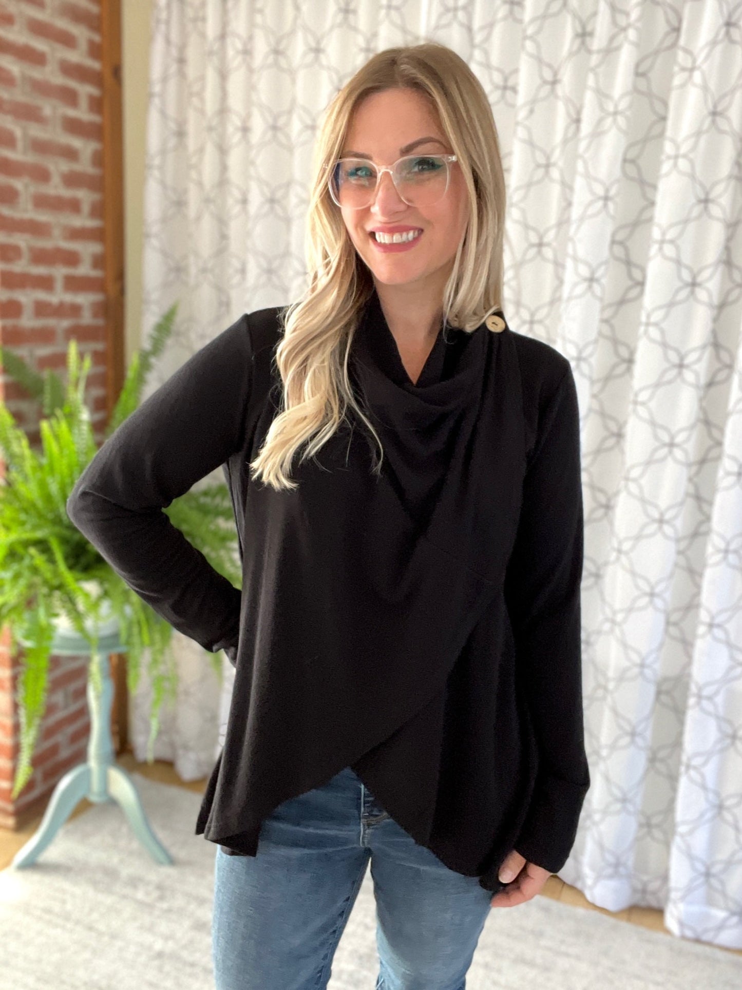 Love Story Cardigan in Black