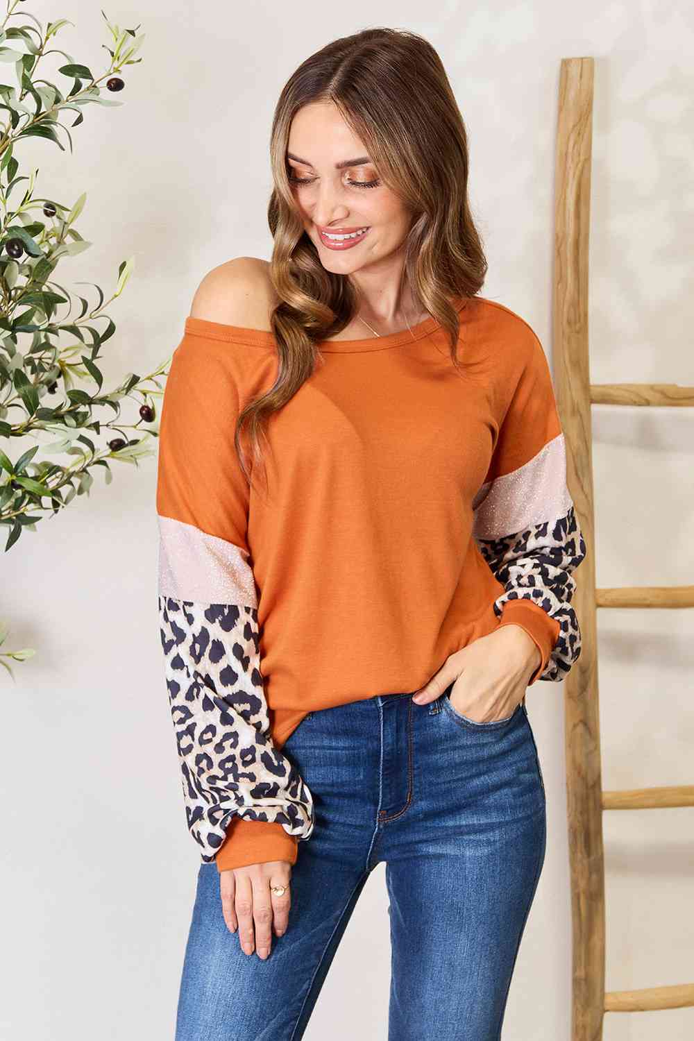 Leopard Long Sleeve Sweatshirt