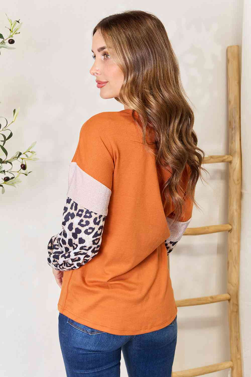 Leopard Long Sleeve Sweatshirt