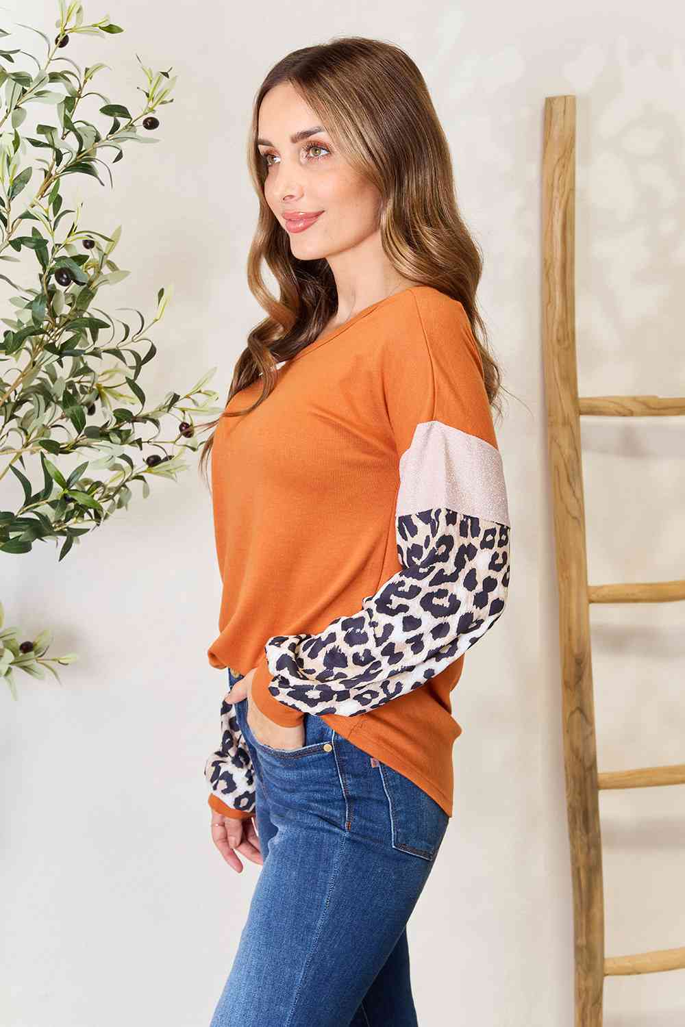 Leopard Long Sleeve Sweatshirt
