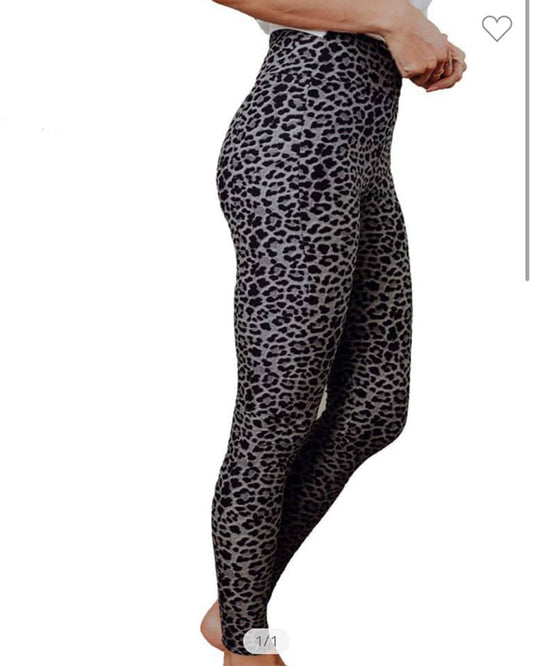 Dark Leopard Pocket Leggings
